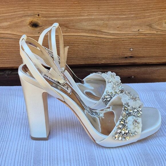 Badgley Mischka Alexa Embellished Block Heel Shoes - Picture 8 of 13